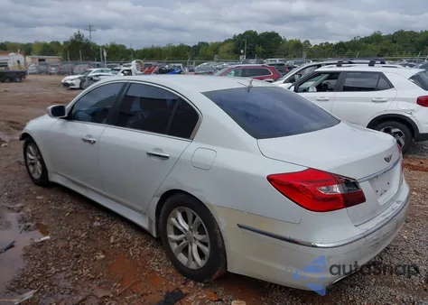 2013 Hyundai Genesis 3.8 from USA, damaged, VIN KMHGC4DD2DU250120